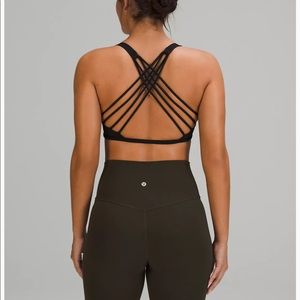 Lululemon free to be wild sports bra